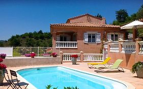 Chambres D'Hotes Les Noisetiers